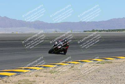 media/May-06-2024-Moto Forza (Mon) [[b33359f27d]]/1-Advanced/Session 2 (Bowl)/